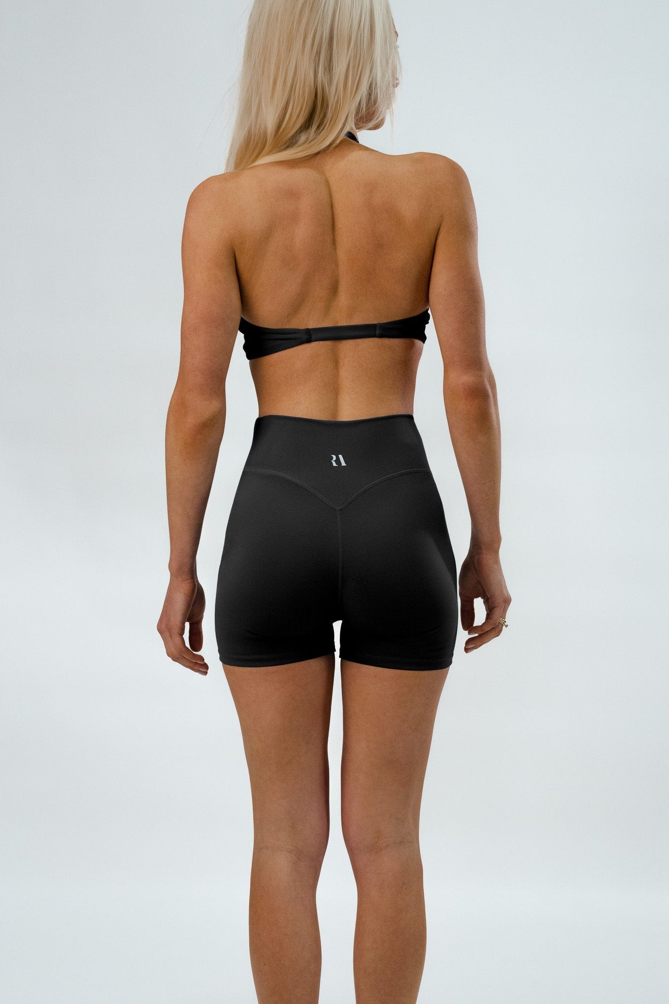 Shorts . BLACK - Rue Avenue Activewear